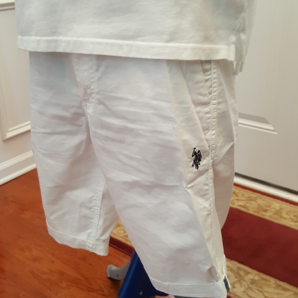 Boys white Polo Shorts (14)
